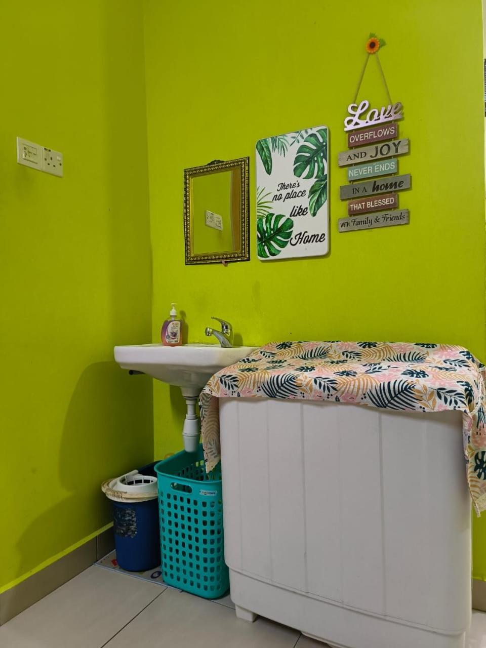 Irdina Homestay Formuslims - Canglun Luaran gambar